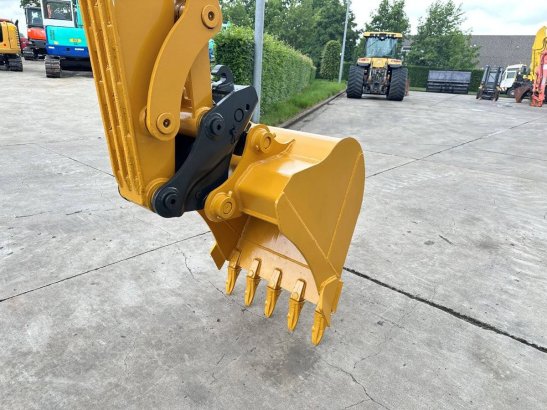 Crawler excavator XCMG XE60DA Diesel 35.9kW 2022 XE60DA 2022 2 Crawler Excavators image 10