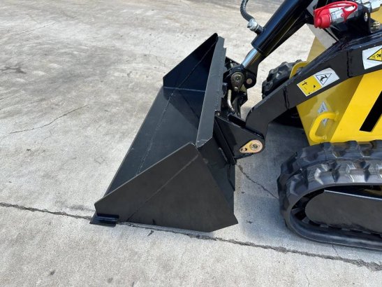 Delano T360 Skid Steer Loader Petrol 18hp 2026 New Delano T360 2026 1 image 10