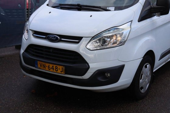 Ford Transit Custom Diesel 101hp Van 2015 Transit Custom 2015 2 Closed vans image 10