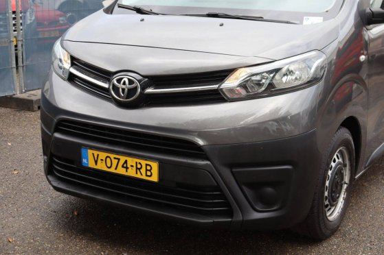 Toyota Proace Diesel 95hp Van 2018 Proace 2018 2 Closed vans image 10