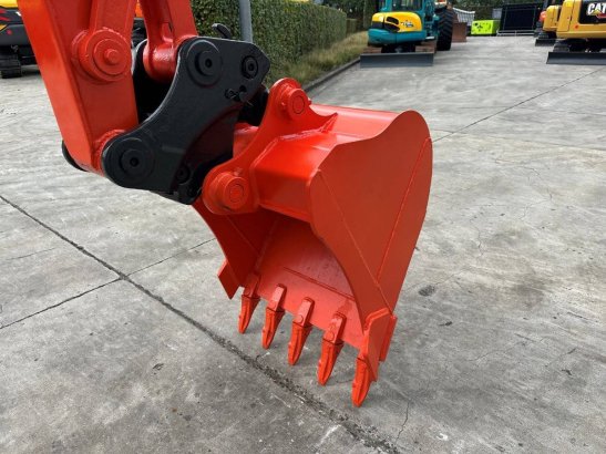 Midi excavator Kubota KX155-5 Diesel 2017 KX155-5 2017 2 Crawler Excavators image 10