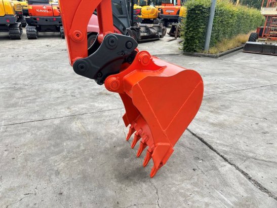 Midi excavator Kubota KX161-3SZ Diesel 2012 KX161-3SZ 2012 2 Crawler Excavators image 25