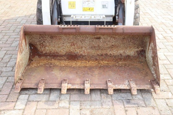 Skid steer loader Bobcat S450 Diesel 37kW 2017 7333 2017 2 Wheel Loaders image 10