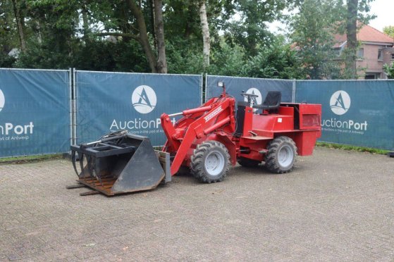 Wheel Loader Weidemann 2002 - D/M Diesel 22.8kW 1988 (Margin) Weidemann 2002-D/M 1988 2 Wheel Loaders image 10