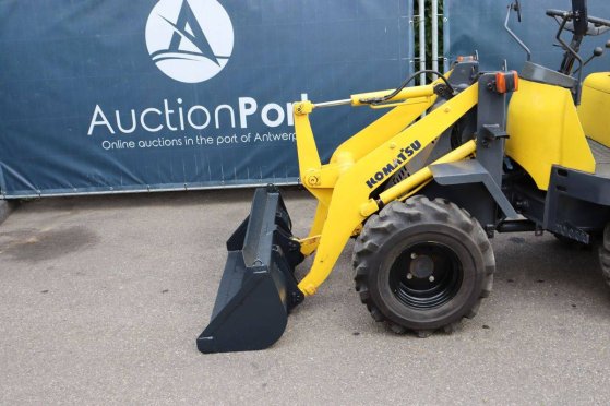Articulated loader Komatsu W10-6 Diesel 16hp W10-6 2 Wheel Loaders image 25