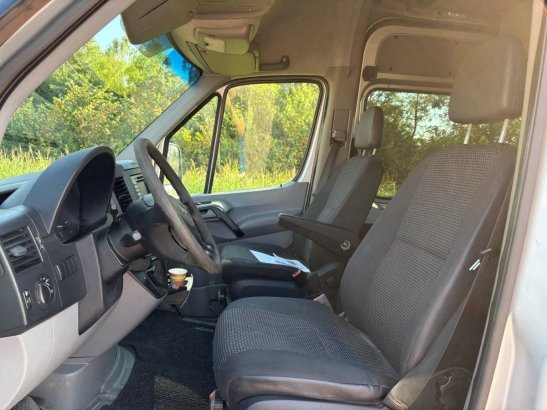 Van Mercedes-Benz Sprinter 515 2.2CDI Diesel 150hp 2007 Mercedes-Benz Sprinter 515 2.2CDI 2007 2 Closed vans image 10