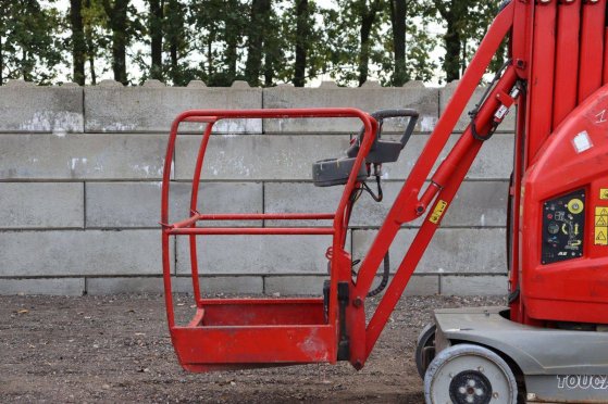 Mast lift JLG Toucan 10E Electric 200kg 10m 2013 Toucan 10E 2013 2 image 10