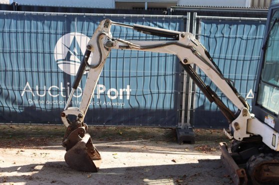 Mini excavator Bobcat 320 Diesel 11.6kW 2002 320 2002 2 image 10