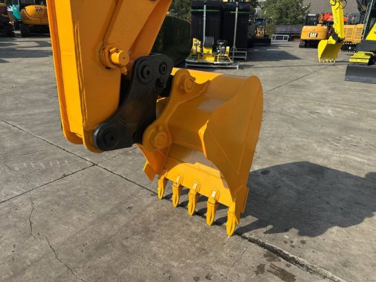 Midi excavator JCB 8056 Diesel 2011 8056 2011 2 Crawler Excavators image 10