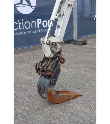 Mini excavator Takeuchi TB216 Diesel 11.5kW 2021 TB216 2021 2 image 25