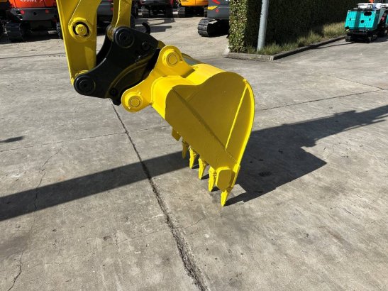 Midi excavator Yanmar VIO80 Diesel 2011 844 2011 2 Crawler Excavators image 10