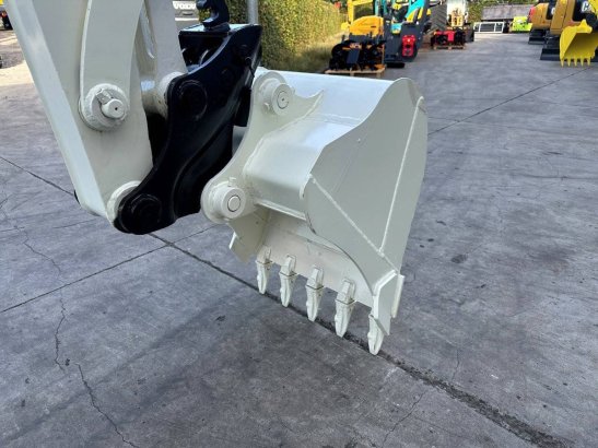 Midi excavator Terex TC65 Diesel 2011 TC65 2011 2 Crawler Excavators image 10