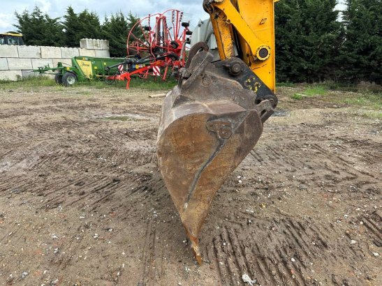 Crawler excavator JCB JZ140 LC Diesel 2016 JZ 140 LC 2016 2 Crawler Excavators image 10