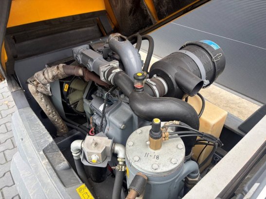 Compressor Atlas Copco XAS47 Diesel 21.6kW 2013 XAS47 2013 2 Compressors image 10