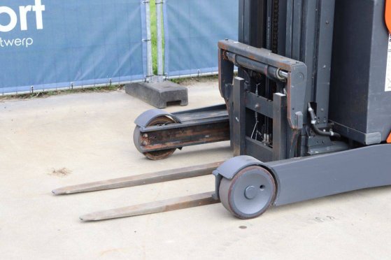 Fenwick-Linde R14-01 Electric Reach Truck 1400kg 8.0m 2020 Fenwick-Linde R14-01 2020 2 image 10