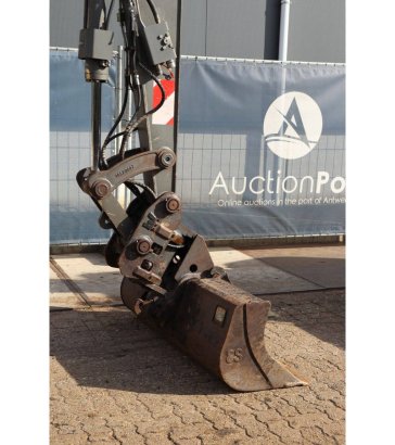 Volvo ECR88 Diesel 42kW 2005 crawler excavator with tilting attachment ECR88 2005 2 Crawler Excavators image 40