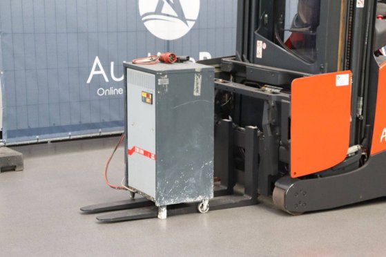 Linde R16X-03 Electric Reach Truck 1600kg 8.4m 2017 R16X-03 2017 2 image 10