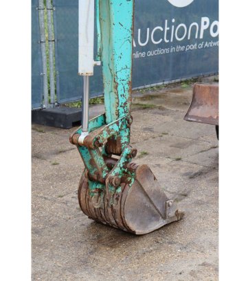 Yanmar B2U Diesel Mini Excavator B2U 2 image 25
