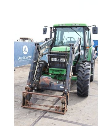 John Deere 6100 Diesel Tractor 106 hp 2013 with front loader John Deere 6100 2013 2 image 11