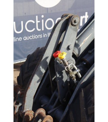 Articulated loader Giant V451T Diesel 45hp 2005 Giant V451T 2005 2 Wheel Loaders image 11