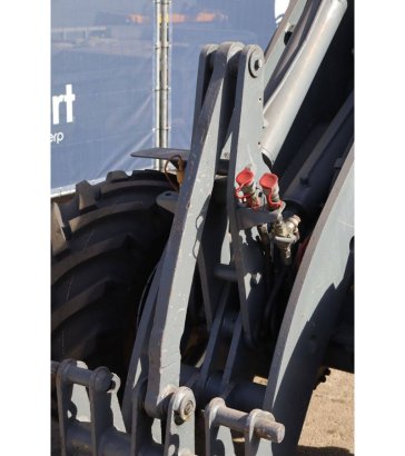 Giant V6001T-CAB Diesel Wheel Loader 44kW 2006 Giant V6001T-CAB 2006 2 Wheel Loaders image 11