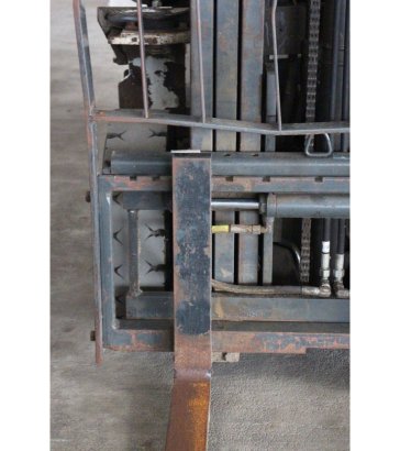 Forklift Unicarriers P1D1A18LQ LPG 1450kg 4.75m 2016 UniCarriers P1D1A18LQ 2016 2 Forklift image 11