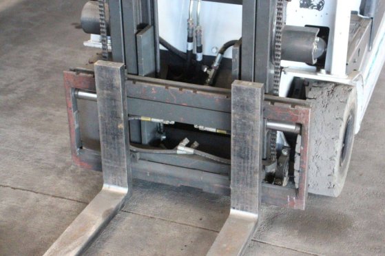 Forklift Unicarriers A1N1L15Q Electric 1500kg 3.3m 2016 UniCarriers A1N1L15Q 2016 2 Forklift image 11