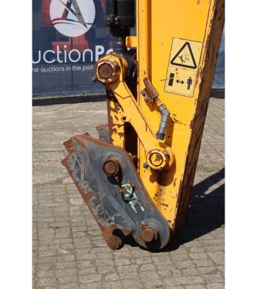 Crawler excavator JCB JS200LCT4i Diesel 129kW 2015 JS200LC-T4i 2015 2 Crawler Excavators image 11