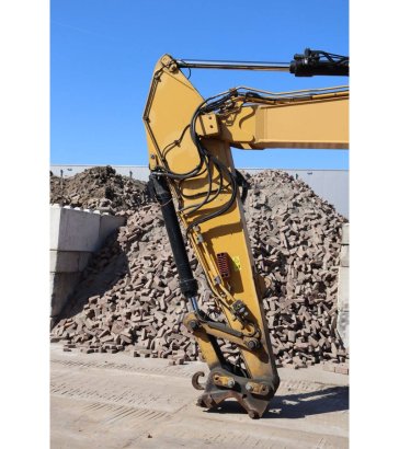 Crawler excavator Caterpillar 326FL Diesel 152kW 2018 326FL 2018 2 Crawler Excavators image 11
