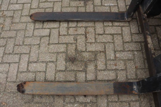 Rough-terrain forklift Manitou M 30-4 Diesel 2000 M 30-4 2000 2 Rough Terrain Forklift image 11