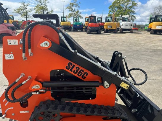 SDLOOL SL36C Petrol Track Loader 2025 New SDLOOL SL36C 2025 1 image 11
