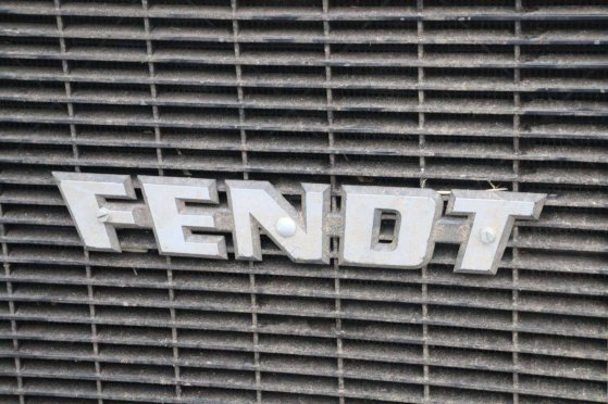 Tractor Fendt Farmer 305LS Turbomatik Diesel (Margin) Fendt Farmer 305LS Turbomatik 1987 2 image 11