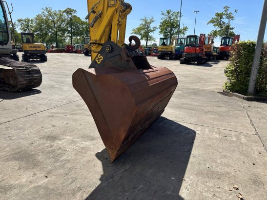 Crawler excavator Kobelco SK210LC-6 Diesel 2000 SK210LC-6 2000 2 Crawler Excavators image 11