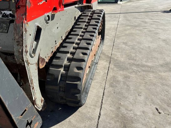 Tracked skid steer loader Bobcat T190 Diesel 2004 T190 2004 2 image 11
