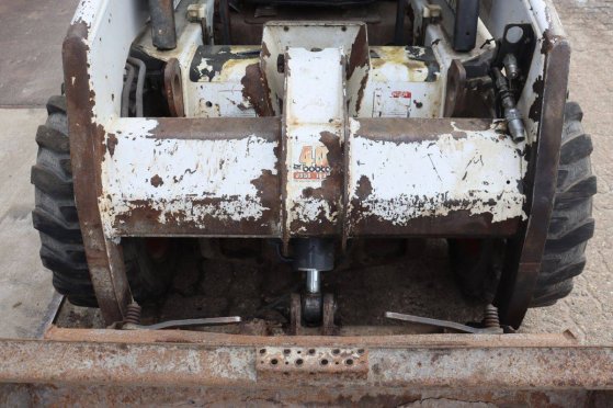 Skid steer loader Bobcat 753 Diesel 1993 753 1993 2 Wheel Loaders image 11