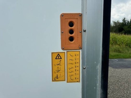 Volvo FL280 Diesel Box Truck 280hp 2008 FL280 2 image 11