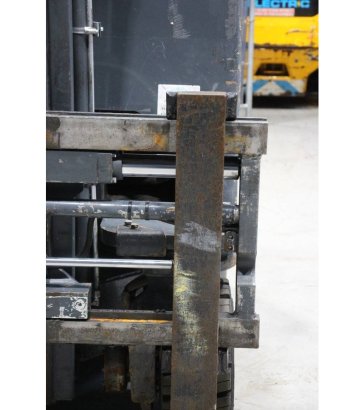 Side loader Combilift C3000CB Diesel 3000kg Combilift C3000CB 2 Side loaders image 11