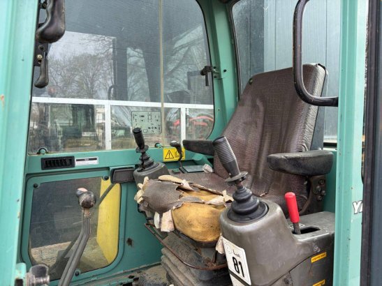 Crawler excavator Yanmar B50-2a Diesel 1995 B50-2a 1995 2 Crawler Excavators image 11