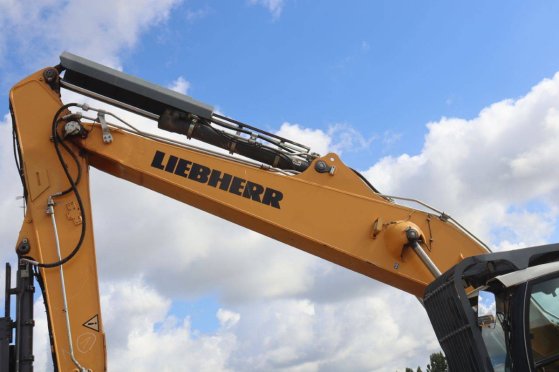Crawler excavator Liebherr R936LC Diesel 170kW 2019 R 936 LC 2019 2 Crawler Excavators image 11