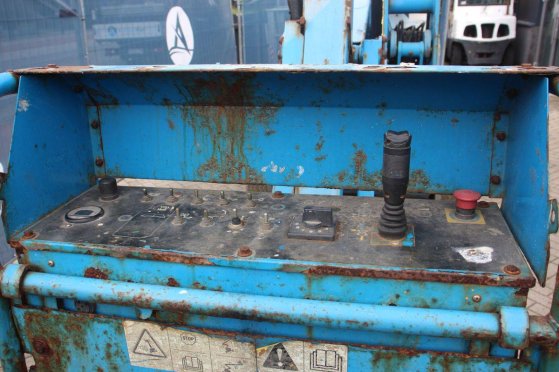 Genie Z45/25j DC Electric Articulated Boom Lift 227kg 16m 2009 Z45/25j 2009 2 image 11