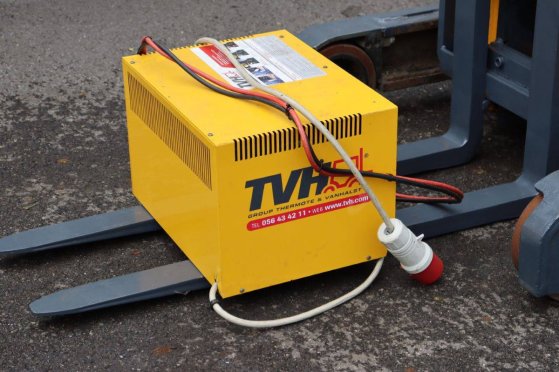 Jungheinrich ETV 110 Electric Reach Truck 1000kg 7.1m 2006 ETV 110 2006 2 image 11