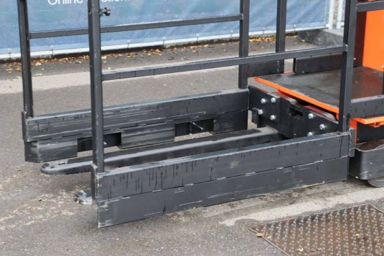 Order picker BT OME 100MW Electric 850kg 2.7m 2015 BT OME 100MW 2015 2 Order pickers image 11