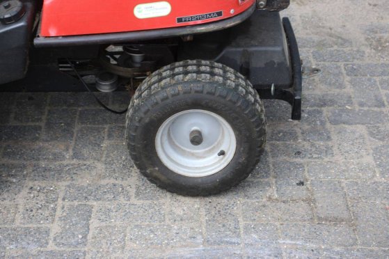 Jonsered Petrol Ride-on Mower (Margin) Jonsered 2 image 11