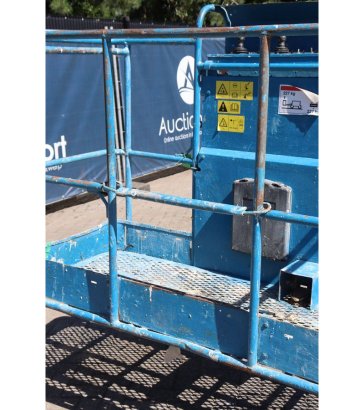 Genie Z-45/25 Articulated Boom Lift Diesel 227kg 16m 2007 Z-45/25 2007 2 image 11