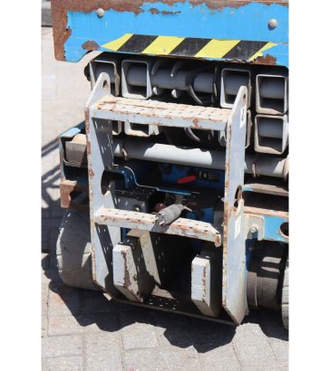 Scissor Lift Genie GS-1532 Electric 272kg 6.40m 2014 GS-1532 2014 2 Scissor Lifts image 11
