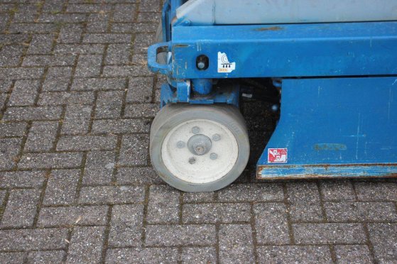 Skyjack SJ III Scissor Lift 3219 Electric 227kg 7.8m 2015 Skyjack SJ III 3219 2015 2 Scissor Lifts image 11