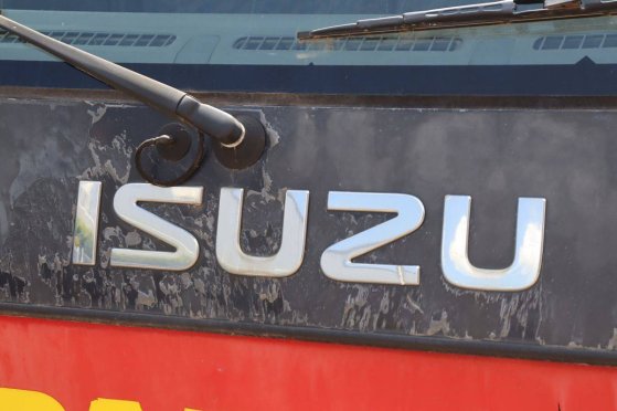 Flatbed Truck Isuzu NPR77 Diesel 2006 Isuzu NPR77 2006 2 image 11