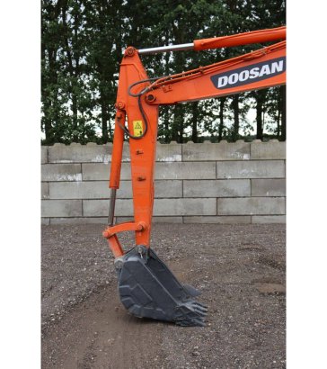 Doosan DH55-V Crawler Excavator Diesel 40kW 2010 Doosan DH55-V 2010 2 Crawler Excavators image 11
