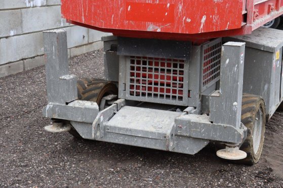 Scissor lift JLG 260MRT Diesel 570kg 9.92m 2006 260MRT 2006 2 Scissor Lifts image 11