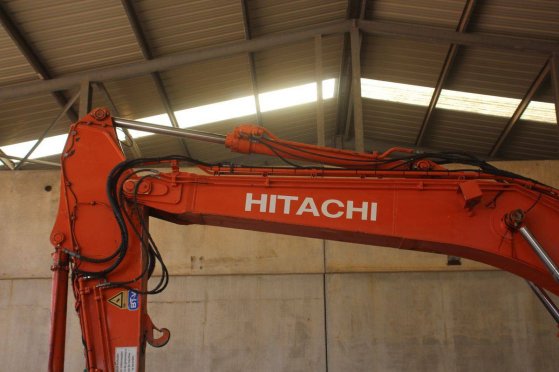 Crawler excavator Hitachi ZX225USLC-5B Diesel 122kW 2014 ZX225USLC-5B 2014 2 Crawler Excavators image 11